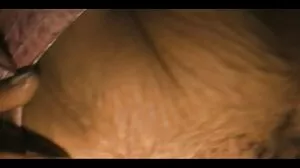 இறுக்கமான MILF அவள் முகத்தில் ஒரு பெரிய சுமையைப் பெறுகிறது