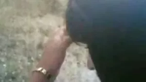 லாரன் பிலிப்ஸ் ஒரு டிமாண்டிங் பாஸ்!