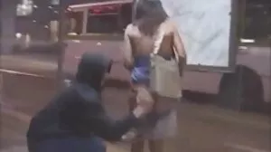 ரஷியன் காலேஜ் கேல் அம்மாவின் BF டிக் கண்டுபிடிக்கிறார்! ASAP Squirts