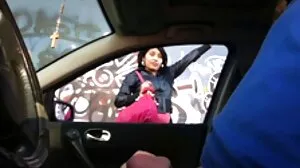 டாட்ஜி டேவ் பிக் டிட் மில்ஃப் சித்திக்கு ஒரு தடிமனான டிக் வழங்குகிறது - பிரேசர்ஸ்